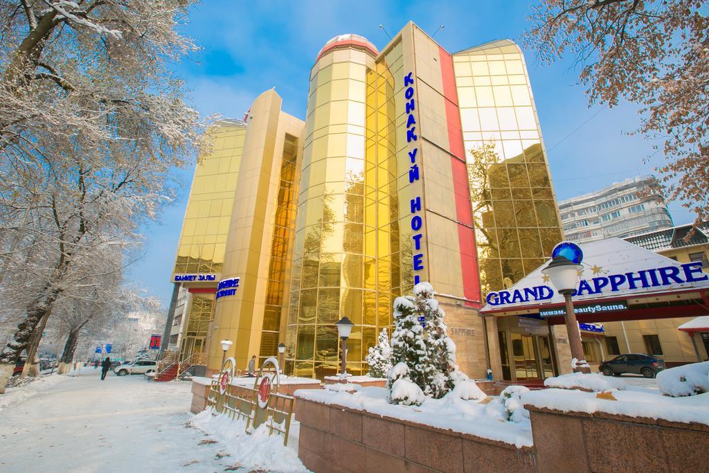 Grand Sapphire Hotel Alma-Ata Exteriör bild